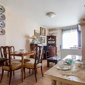 Piso Compartido Privatunterkunft